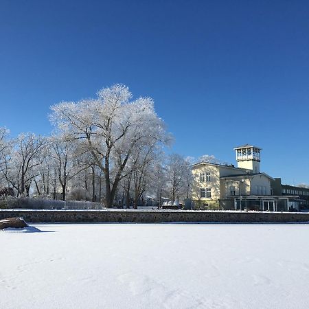 Hotel Promenaadi Haapsalu Buitenkant foto